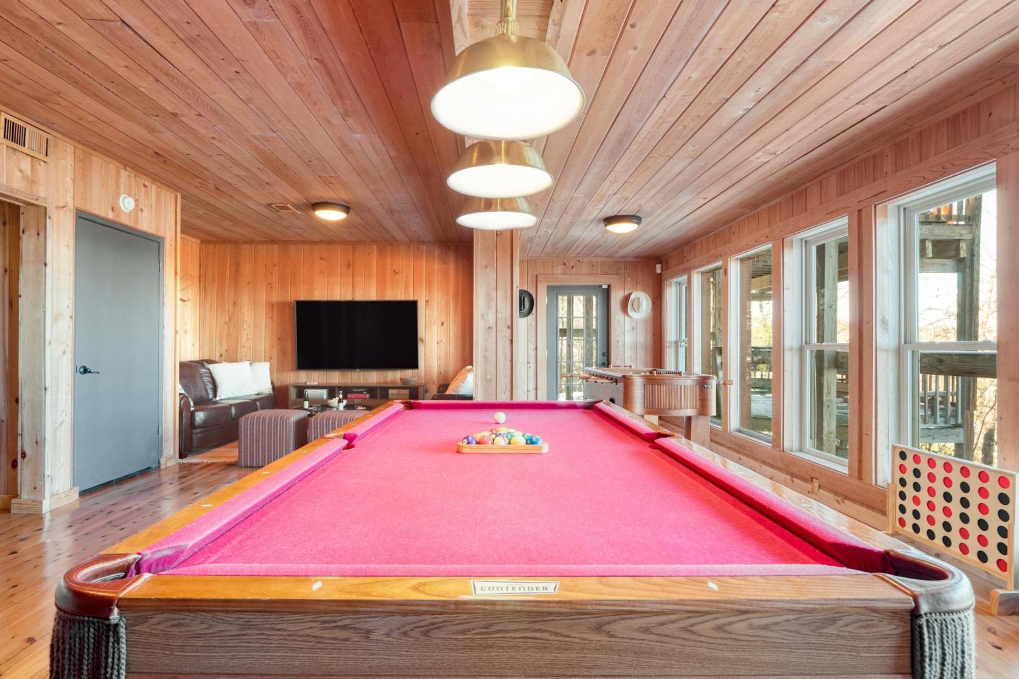 Fontana By Avantstay Gorgeous Mountain Cabin W Views Hot Tub Game Room Gatlinburg Bagian luar foto